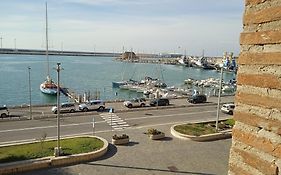 Stanze Al Porto